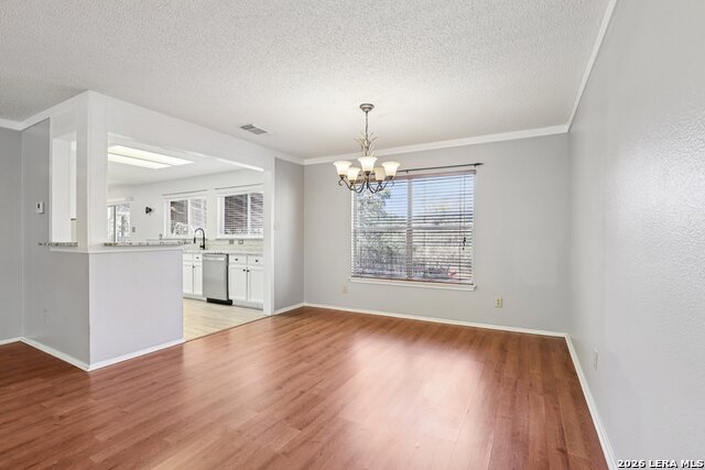 Image 9 of 42 For 307 Clover Crk