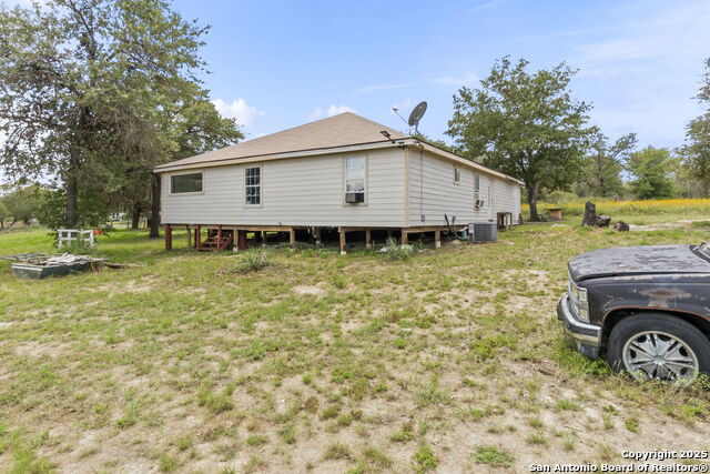 Image 25 of 38 For 551 Peaceful Ln