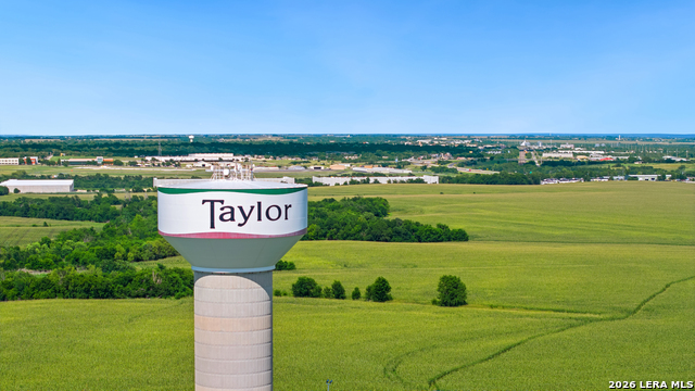 Image 8 of 26 For 4669 Fm 973  