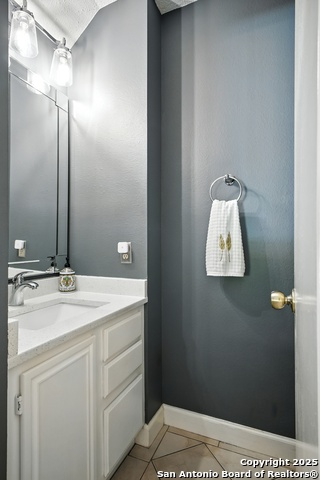 Image 8 of 46 For 16414 Bulverde Point