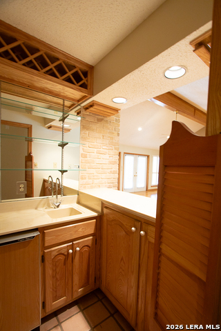 Image 12 of 31 For 8 Granburg Pl