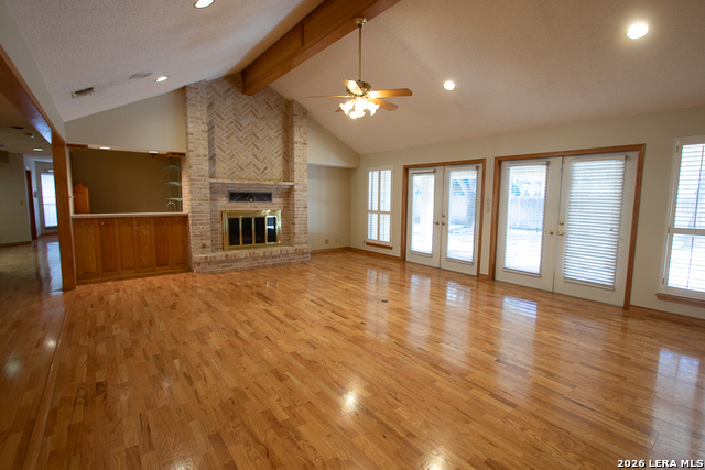 Image 4 of 31 For 8 Granburg Pl