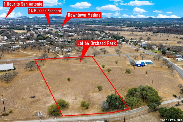 Image 4 of 11 For 64 Orchard Park Blvd