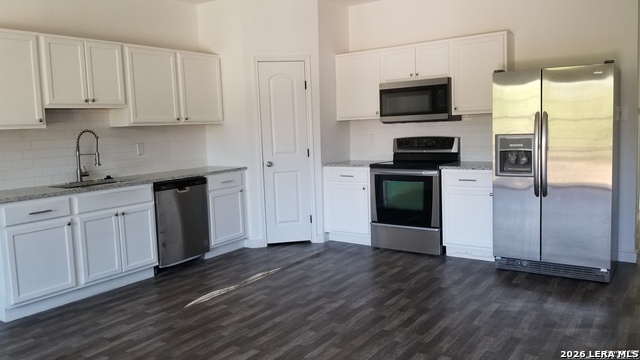 Image 2 of 13 For 1063 Sleepy Hollow