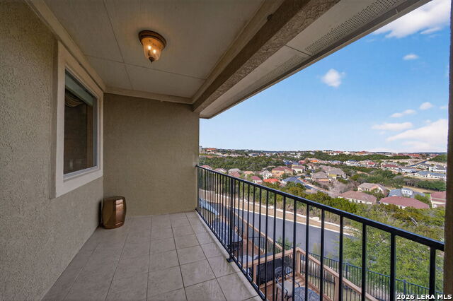 Image 26 of 38 For 8250 Cruiseship Bay  Unit 402