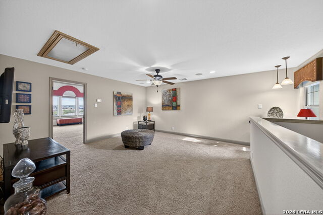 Image 31 of 38 For 8250 Cruiseship Bay  Unit 402