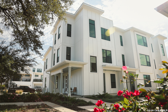 Image 3 of 45 For 543 Mcmonigal Place  Bldg. 1