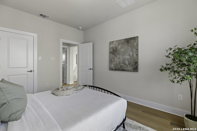 Image 33 of 45 For 543 Mcmonigal Place  Bldg. 1