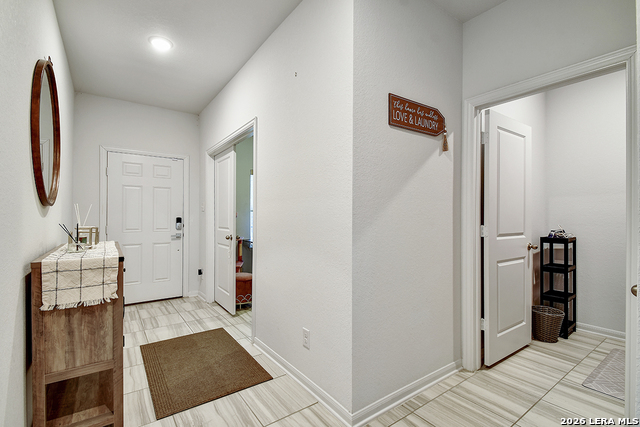 Image 16 of 35 For 8863 Grey Elm