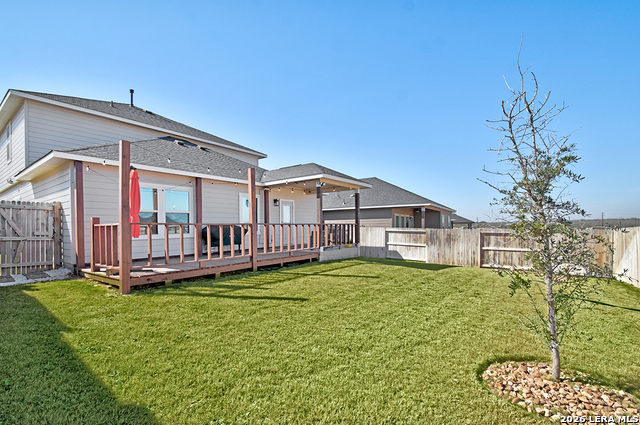 Image 32 of 35 For 8863 Grey Elm