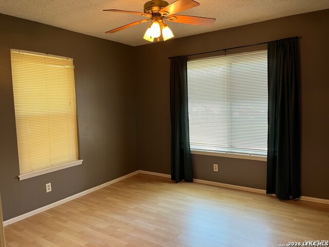 Image 8 of 15 For 4042 City View