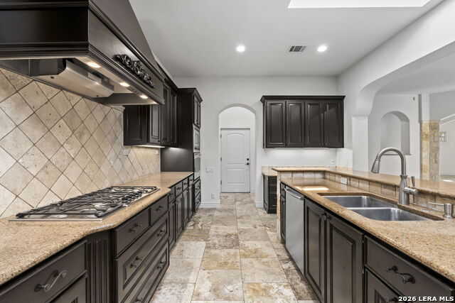 Image 15 of 44 For 32 Worthsham