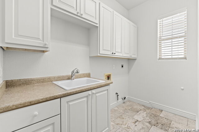 Image 38 of 44 For 32 Worthsham