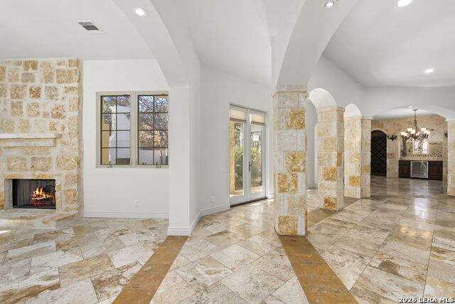 Image 4 of 44 For 32 Worthsham