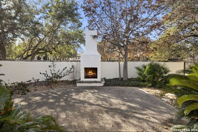 Image 40 of 44 For 32 Worthsham