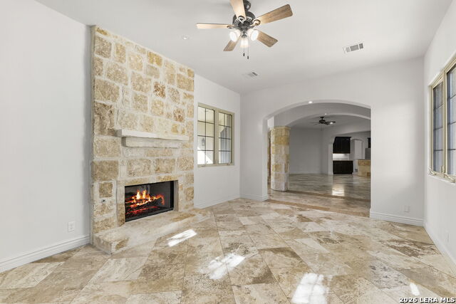 Image 9 of 44 For 32 Worthsham