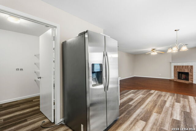 Image 15 of 33 For 25919 Torch Lily