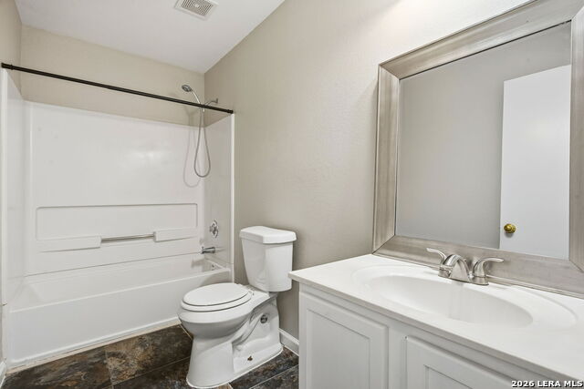 Image 23 of 33 For 25919 Torch Lily