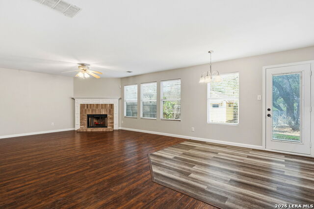 Image 8 of 33 For 25919 Torch Lily