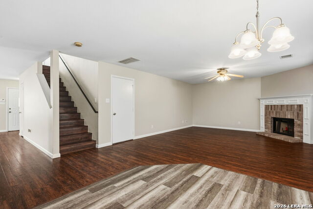 Image 9 of 33 For 25919 Torch Lily