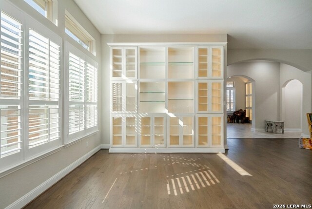 Image 17 of 42 For 407 Mission Hill Run