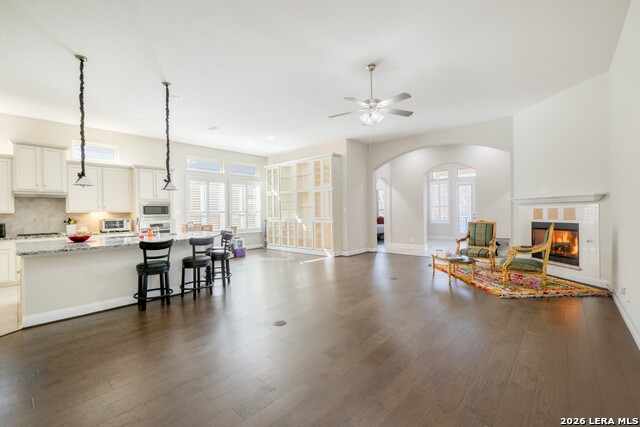 Image 8 of 42 For 407 Mission Hill Run