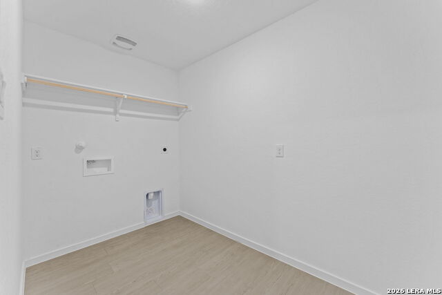 Image 12 of 30 For 325 Kayden Court