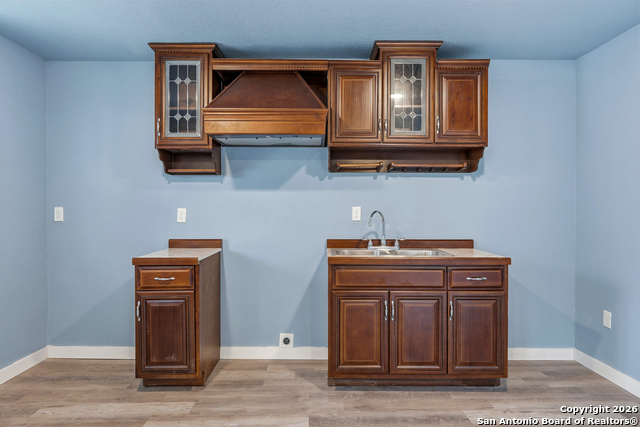 Image 15 of 16 For 3528 Laredo S