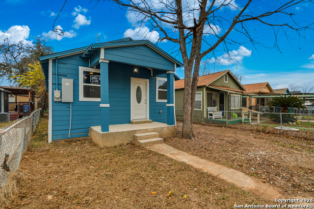 Image 6 of 16 For 3528 Laredo S