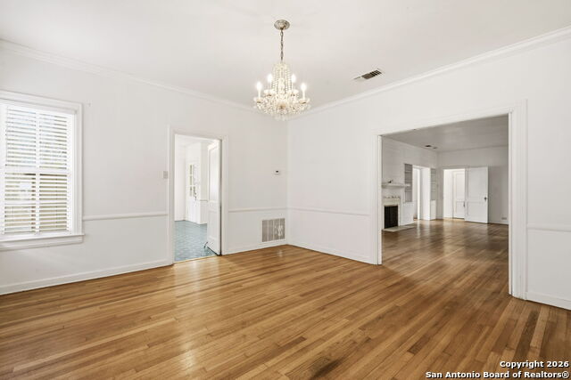 Image 12 of 33 For 247 Club  