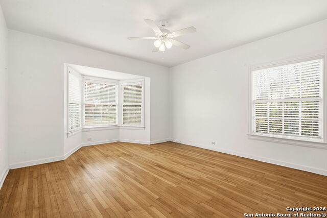 Image 21 of 33 For 247 Club  