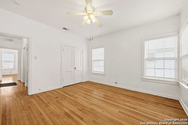 Image 26 of 33 For 247 Club  