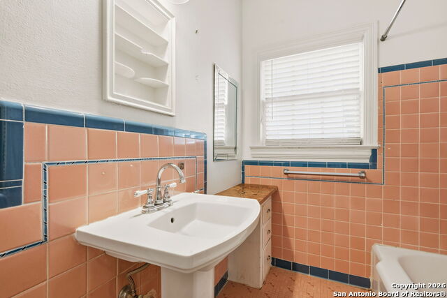 Image 27 of 33 For 247 Club  