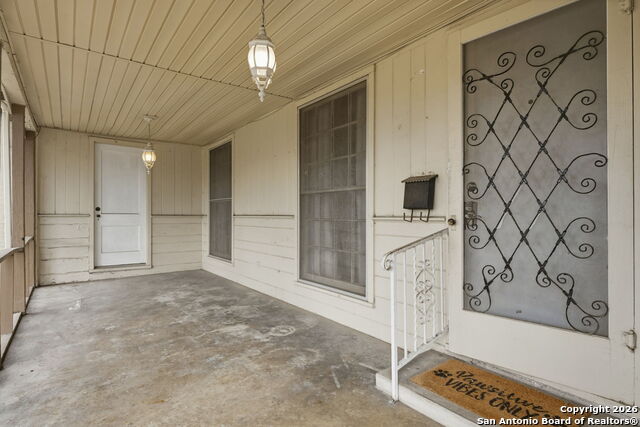 Image 4 of 33 For 247 Club  