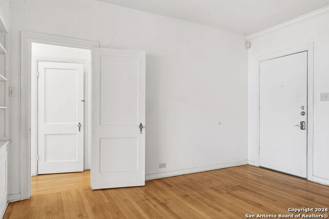 Image 6 of 33 For 247 Club  