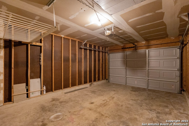 Image 28 of 30 For 4614 Purlane