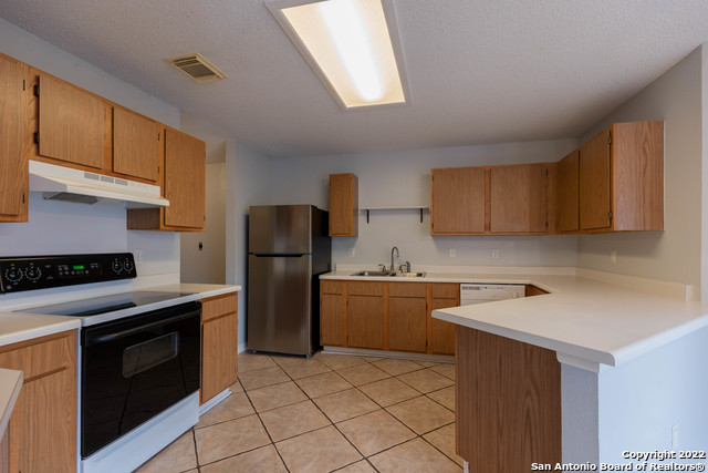 Image 9 of 30 For 4614 Purlane