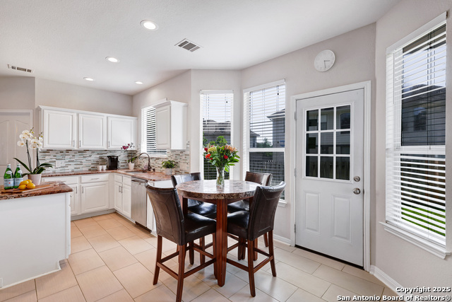 Image 14 of 40 For 20607 Wild Springs