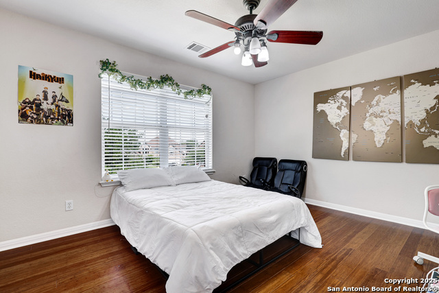 Image 33 of 40 For 20607 Wild Springs