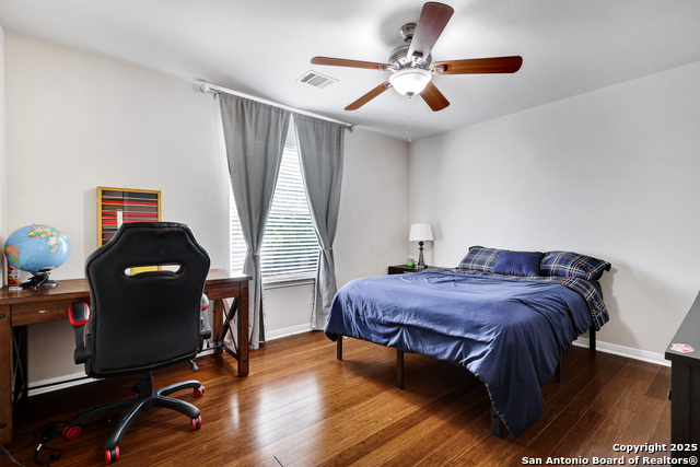 Image 34 of 40 For 20607 Wild Springs