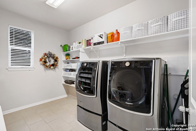 Image 35 of 40 For 20607 Wild Springs