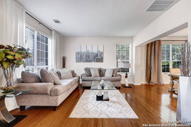 Image 5 of 40 For 20607 Wild Springs