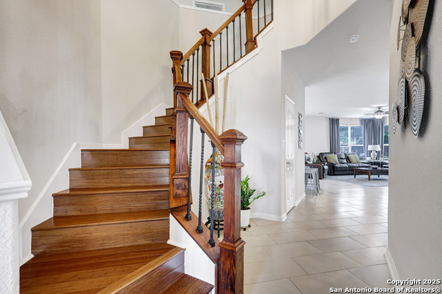 Image 7 of 40 For 20607 Wild Springs