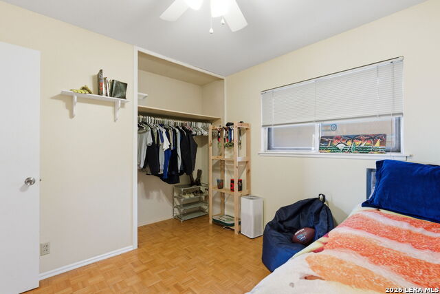 Image 16 of 19 For 3222 Bluefield