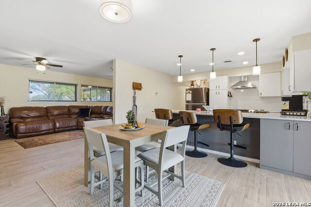 Image 6 of 19 For 3222 Bluefield