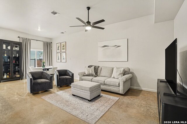 Image 2 of 32 For 1002 Morningside Dr  1