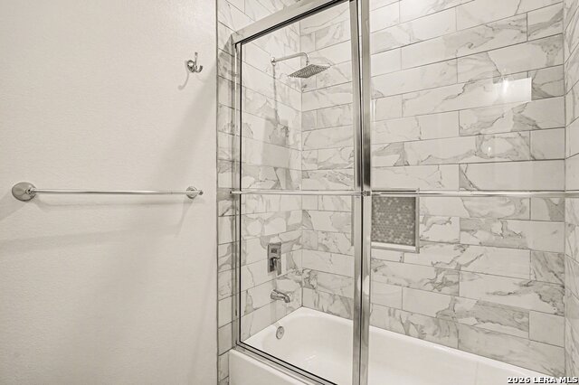 Image 26 of 32 For 1002 Morningside Dr  1