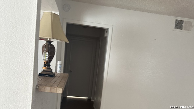 Image 5 of 6 For 8316 York Dr