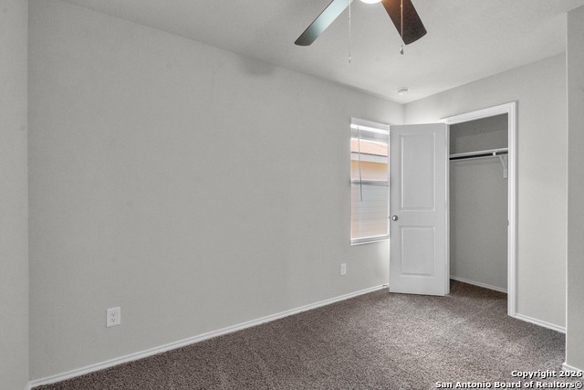 Image 24 of 28 For 8911 Fm 1560 611-612 N