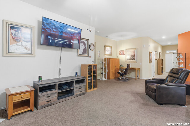 Image 17 of 43 For 532 Rooster  